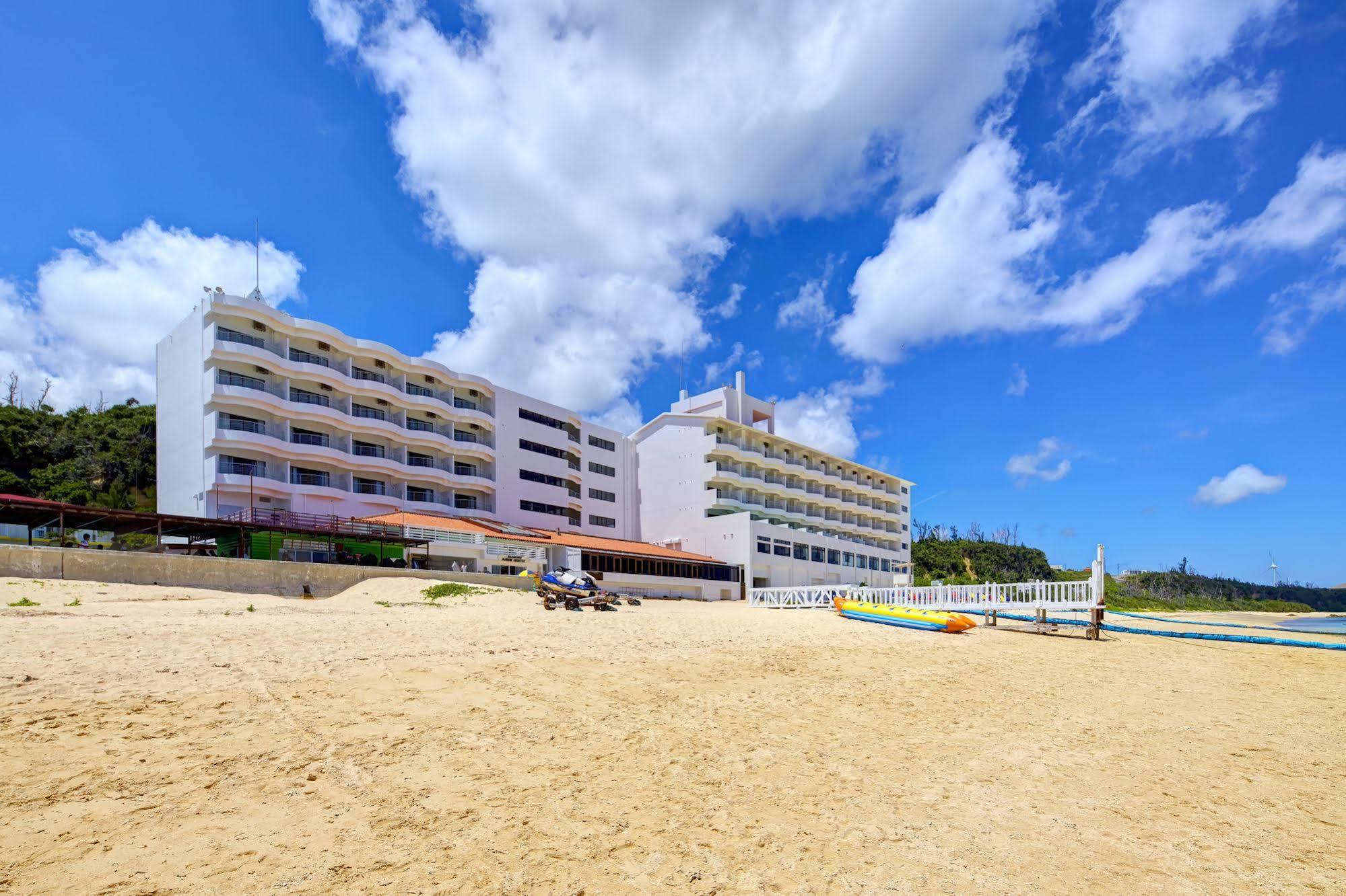Resort Hotel Bel Paraiso Nakijin Exteriör bild